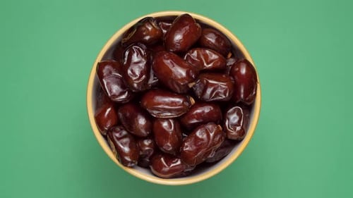 Close Up of Dates in a Bowl