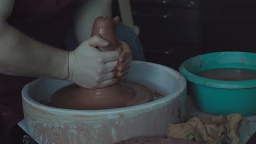 The Master Works with Ceramics
