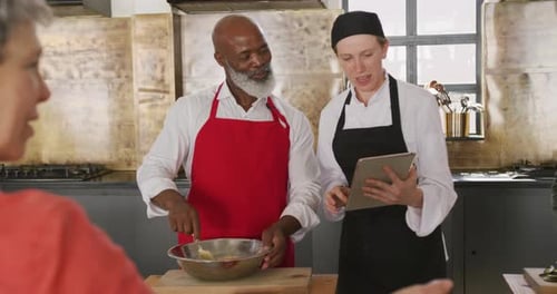 Chef explaining how to cook