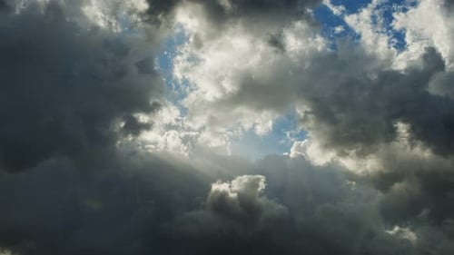 In den Wolken