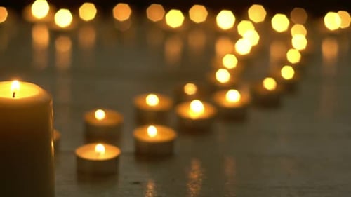 Kerzen-Lichter