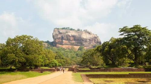 Tourist Road To Sigiriya Lion Rock , Sri Lanka