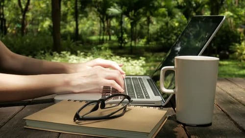 Use Laptop
