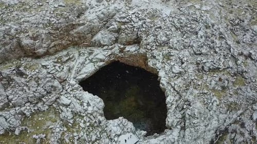 La Cueva Sagrada de la Mezquita Blanca