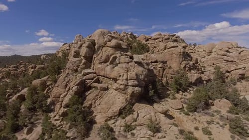 Formation rocheuse par tir aérien