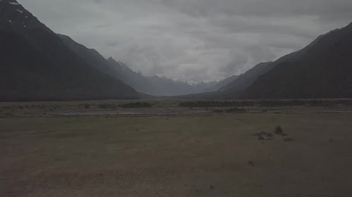 Malerisches Tal im Fjordland