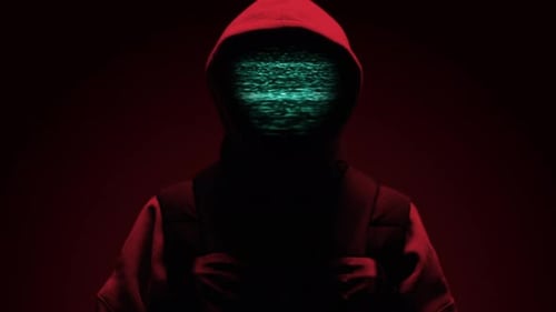 Hacker de computador com capuz