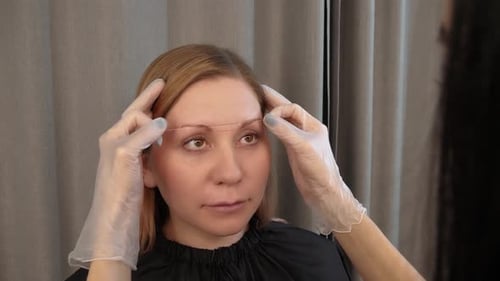 Correction Contour of Brows