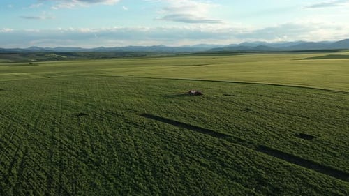 Traktorsprays für landwirtschaftliche Geräte