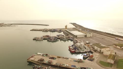 Pier und Boote