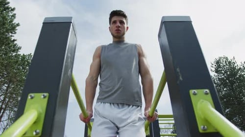 Dip exercise using a dip bar