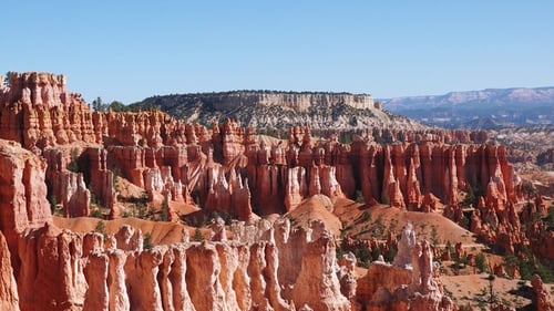 Stunning views overlook the unique rock formations and vibrant colors of the Bryce Canyon landscape