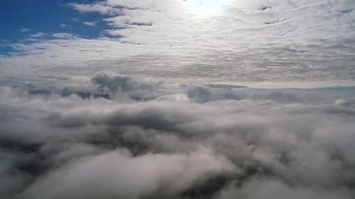 8K Between Two Different Sea Of Cloud Layers