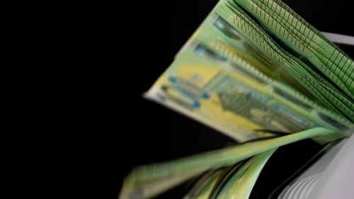 Money Counter Counts Euro Bank Notes