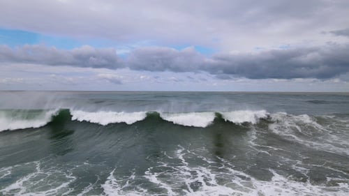 Imagen de mar ondulado