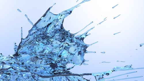 Blaue Wassertropfen kollidieren mit Splash V6