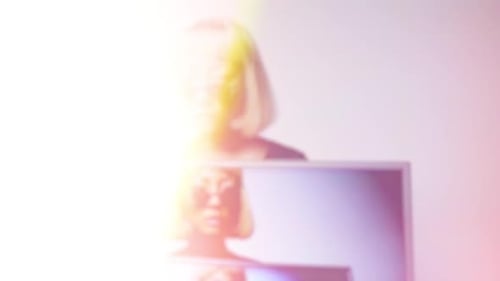 Dynamic Prism Light Leak Transitions Pack