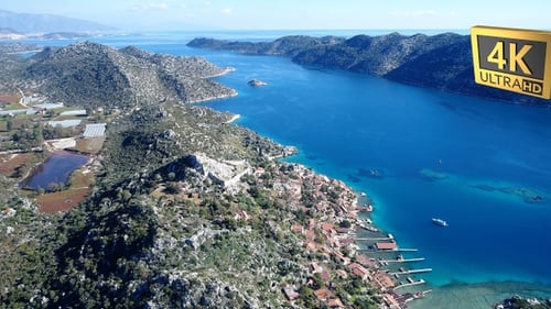 Luftbild Berge und Meer 32