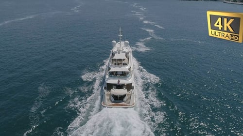 Aerial Luxury Yacht İn Istanbul Bosphorus-7