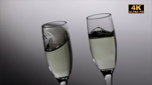Glas Champagner 4K