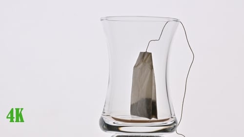 Tee aufbrühen