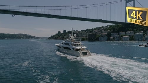 Aerial Luxury Yacht İn Istanbul Bosphorus-9