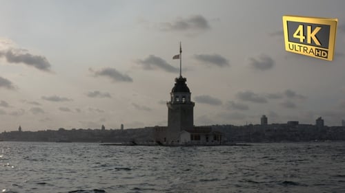 Der Jungfrauenturm im Bosporus