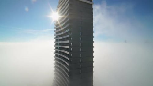 8K Fog In The Skyscraper