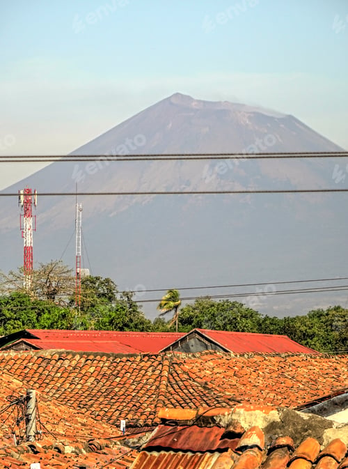 Preview: Leon, Nicaragua, Historical Center In Sunny Weather, Hdr Image