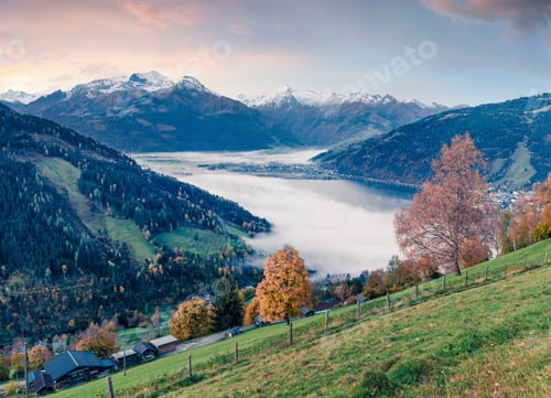 Preview: Wonderful Morning Scene Of Zell Lake. Great Autumn Sunrise View Of Austrian Town - Zell Am See