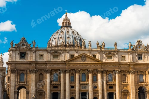 Preview: Detailed View Of Peters Dome At Italy