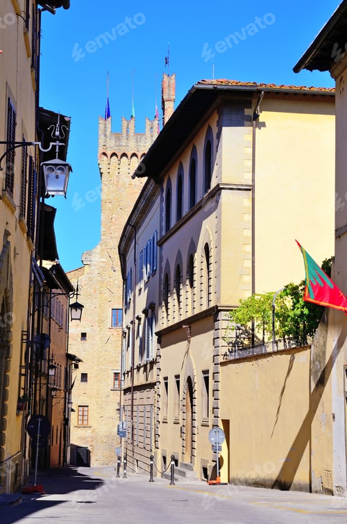 Preview: Panorama Of The Beautiful City Of Arezzo In Tuscany - Italy