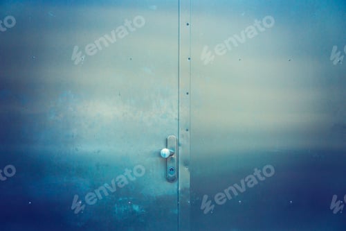 Preview: Metal Door With Knob In Vintage Tonage