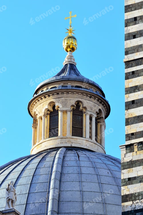 Preview: Santa Maria Cathedral In Siena, Tuscany, Italy