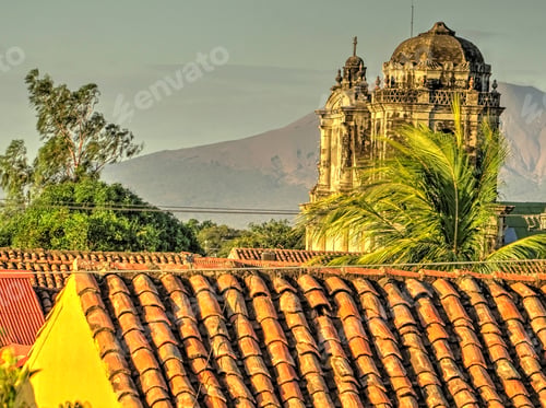 Preview: Leon, Nicaragua, Historical Center In Sunny Weather, Hdr Image