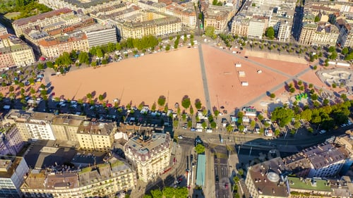Preview: Geneva, Switzerland. Flight Over The Central Part Of The City. Plen De Plenpale Square, Aerial View