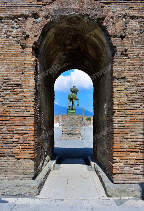 Preview: Ruins Of Ancient Roman City Of Pompeii Italy, Was Destroyed And Buried With Ash After Vesuvius