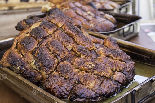 Preview: Roasted Roast Suckling Pig In Restaurant, Prepared Food