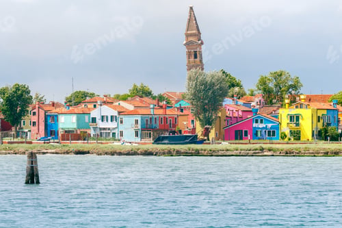 Preview: Burano, Italy - May 21 2015: The Island In The Lagoon Near Venice. Famous Tourist Attraction