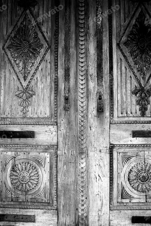 Preview: Scraped Wooden Door In Urban Building, Construction