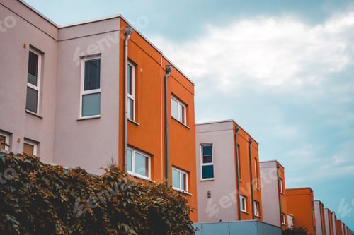 Aperçu: Modern Townhouses With Darken Background