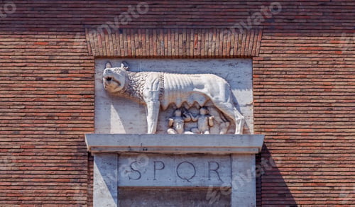 Preview: Rome. Capitol Wolf.