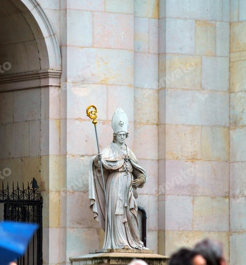 Preview: Statues On Facade Of Salzburg Baroque Cathedral (Xvii C) In The Altstadt, Salzburg, Austria