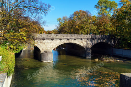Preview: Embankment Of River Isar At Fall, Munich, Germany