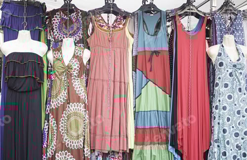 Preview: Shop Hippies Dressed In Urban Market, Fashion