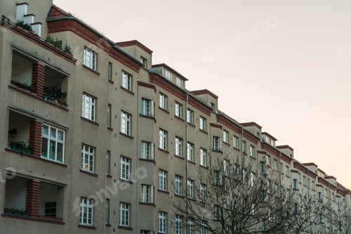 Preview: Typical Old And Industrial Apartment Buildings In Berlin