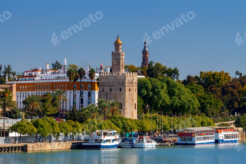 Preview: Sevilla. Golden Tower.