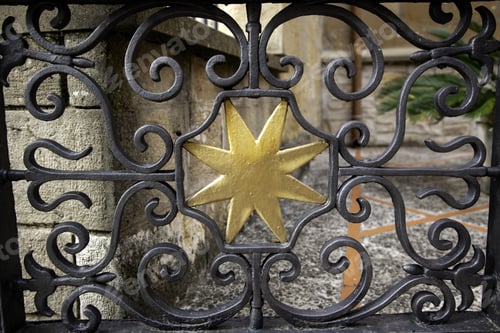 Preview: Ornate Iron Gate with Star Design
