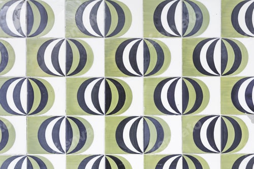 Preview: Tiles With Circles In Front Of Building, Ceramics