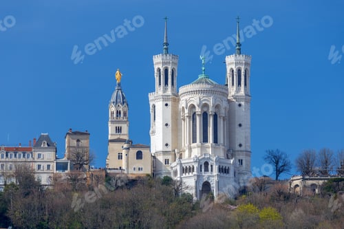 Preview: Lyon. Basilica Notre Dame.